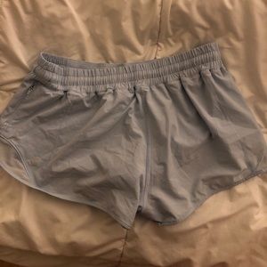 lululemon baby blue hotty hot shorts